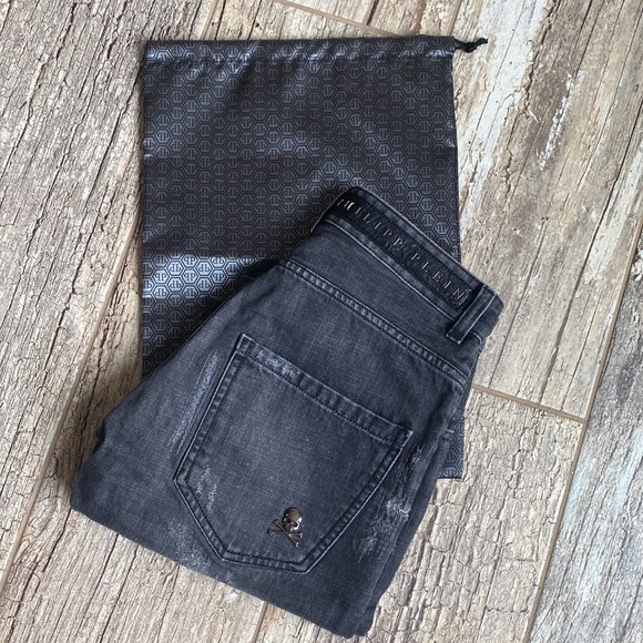 Philipp Plein denim shorts size 26 - Picture 14 of 15